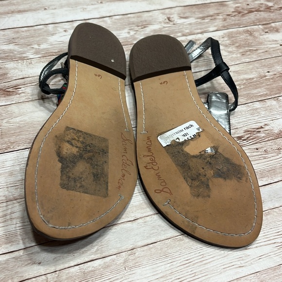 Sam Edelman GiGi Toe Thong Sandals  Embroidered Tribal Pattern Size 6-1/2 - Picture 3 of 8
